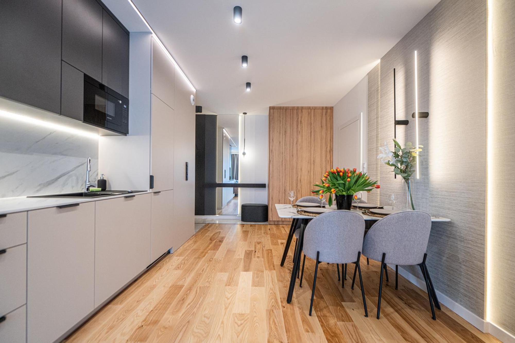Port Popowice -darmowy Garaz I Rowery - Meldunki 24na7 - Tramwajem 15 Min Do Rynku Apartament